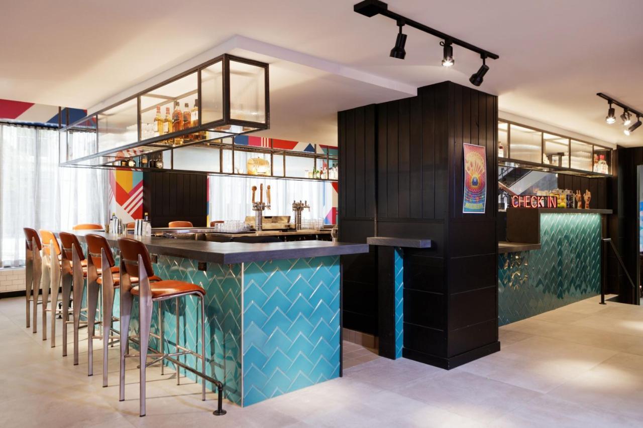 Moxy Richmond Downtown Exterior foto
